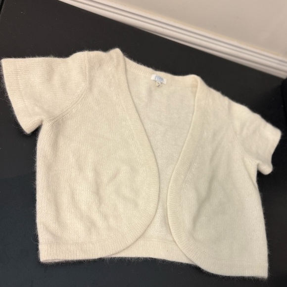 Escada Ivory Short-Sleeve Cropped Cardigan Sweater – Size XL - Picture 6 of 9
